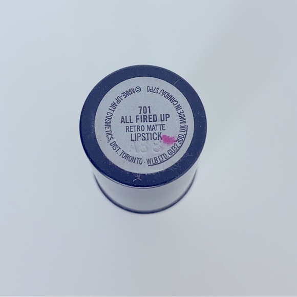 MAC Cosmetics - All Fired Up Retro Matte Lipstick -  Mini MAC - Picture 3 of 4